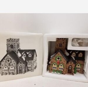 Dept 56 Heritage Village Collection Dickens Knottinghill Church 5582-4, 1989